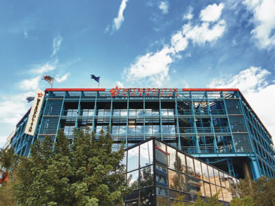 ΠΕΡΣΕΥΣ ΑΕ-METROPOLITAN ΦΑΛΗΡΟΥ